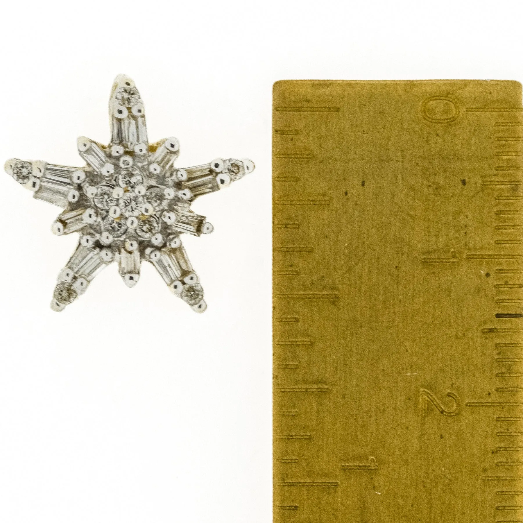 0.56ctw Multi Diamond Star Pendant in 14K Yellow Gold