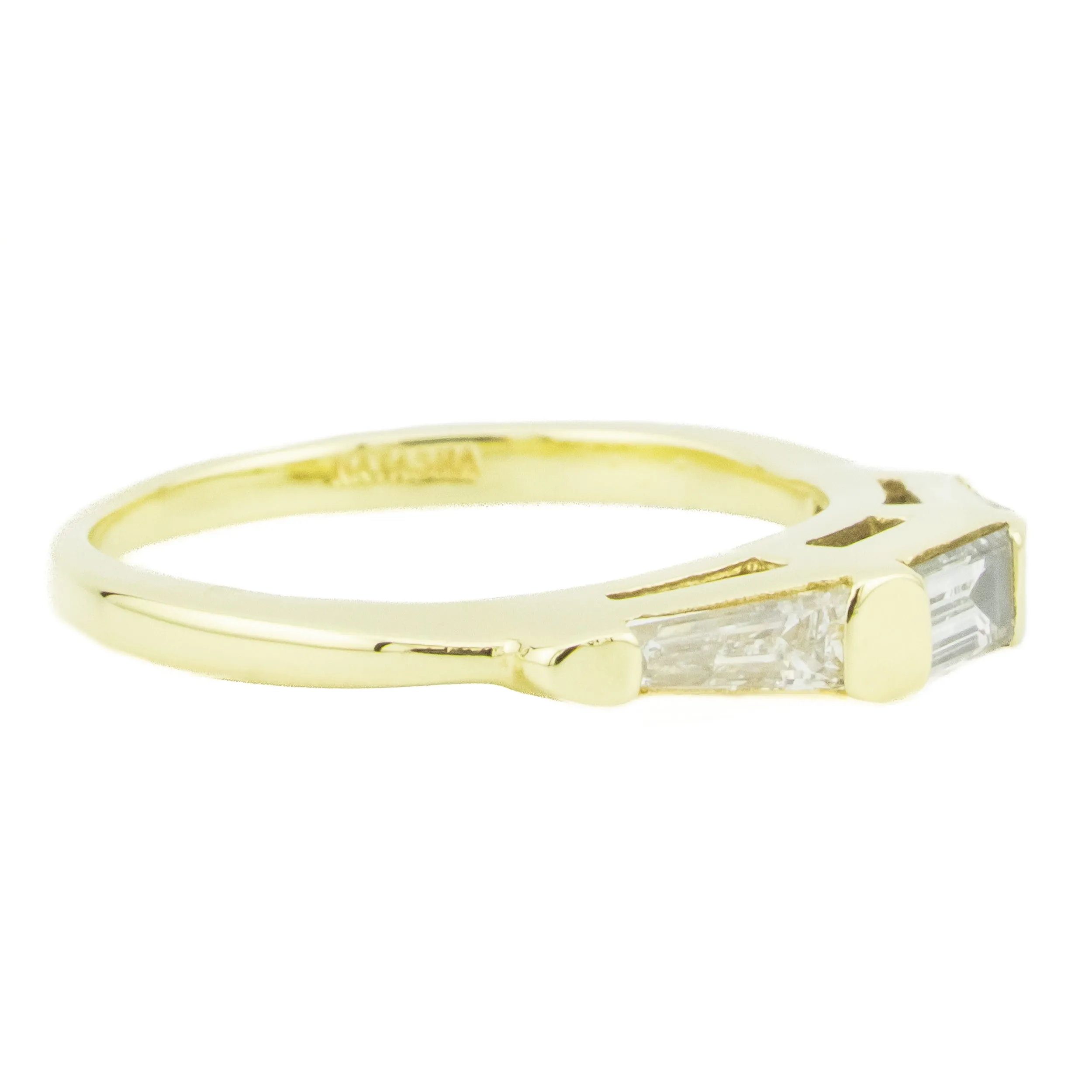 0.60ctw Baguette Cut Diamond Accented Wedding Band Ring in 18K Yellow Gold - Size 5.25