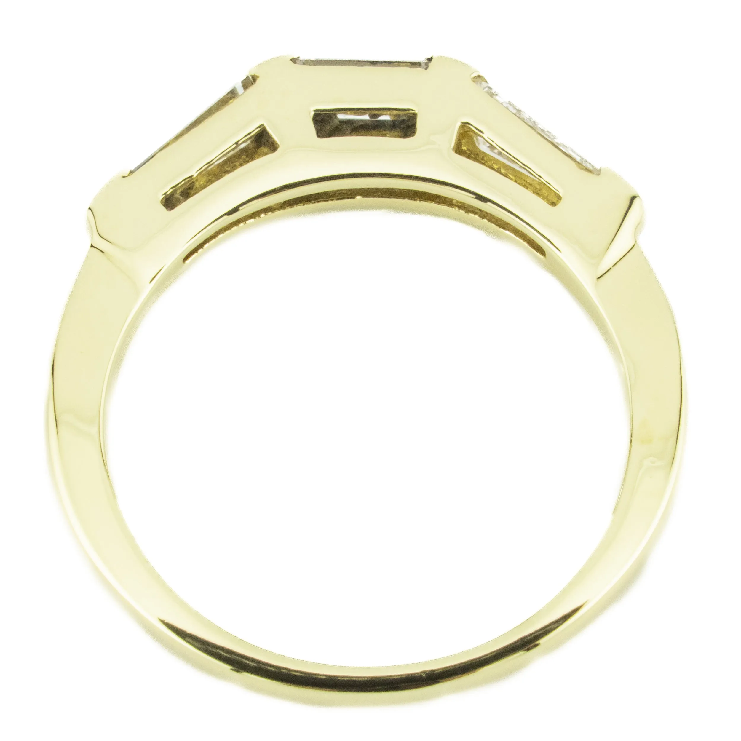 0.60ctw Baguette Cut Diamond Accented Wedding Band Ring in 18K Yellow Gold - Size 5.25