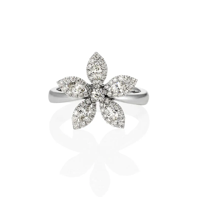 18CT WHITE GOLD DIAMOND FLOWER RING