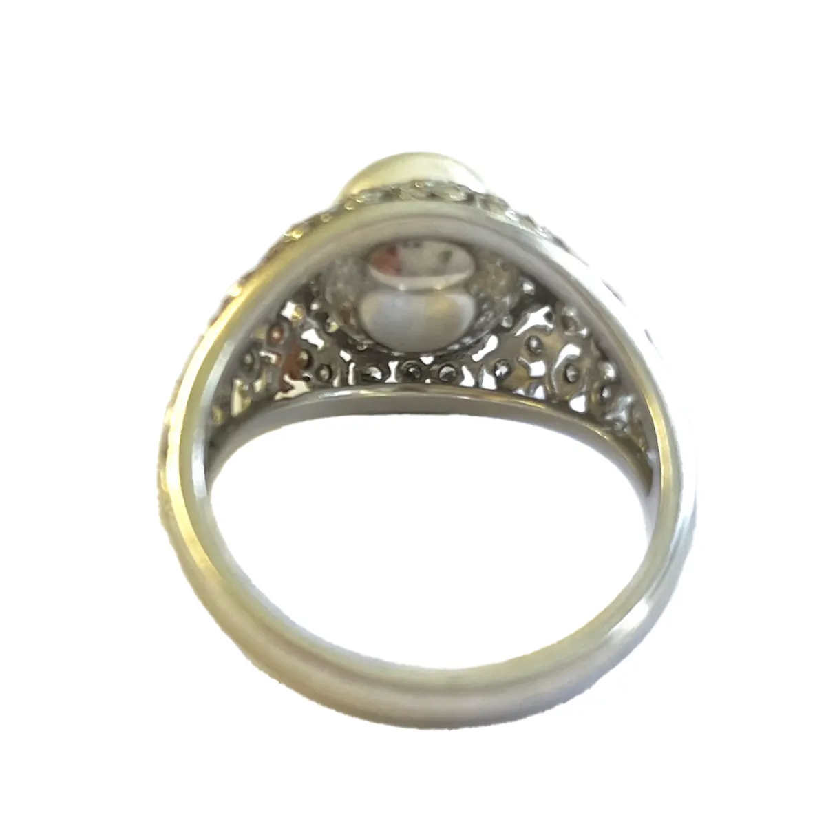 1940s Platinum Natural Pearl & Diamond Ring