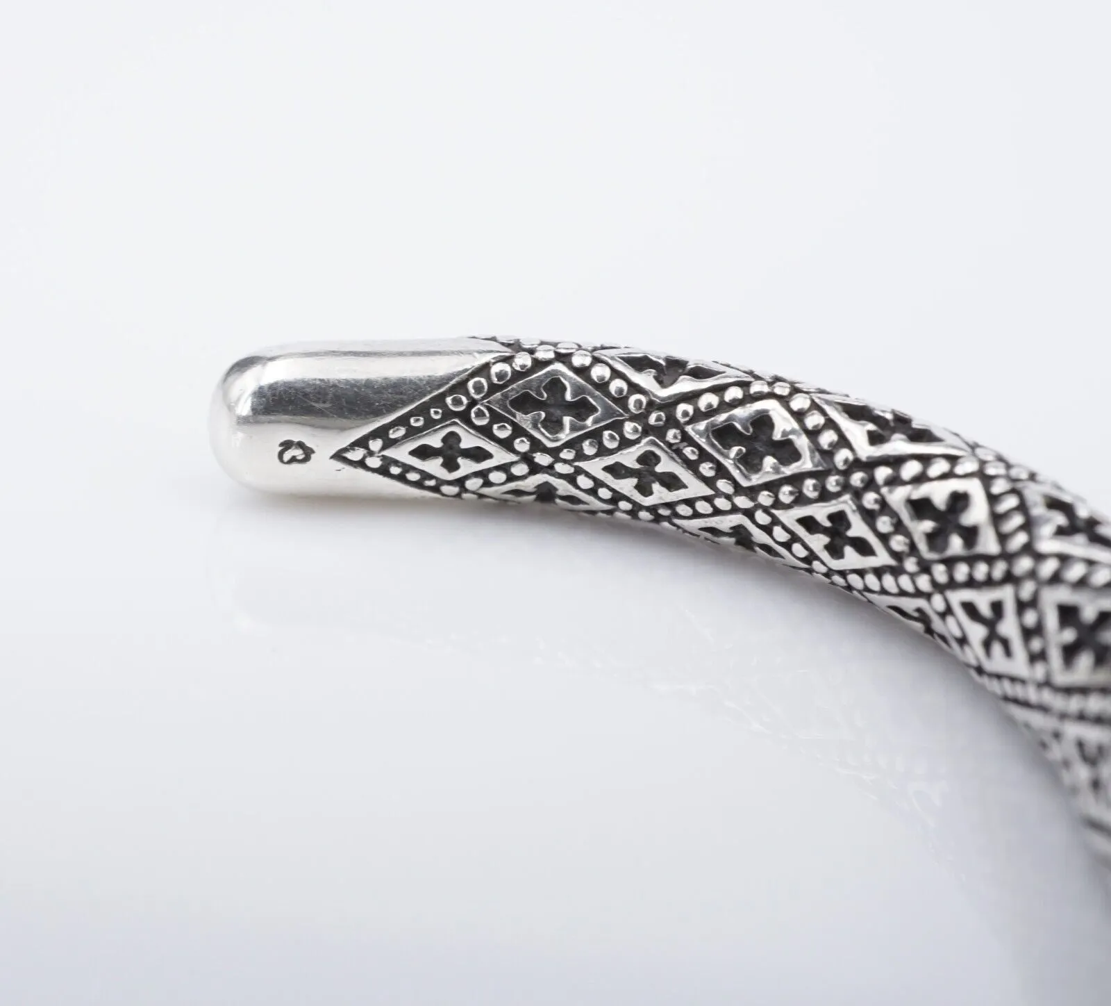Designer Scott Kay Cross Cuff Bangle Bracelet Sterling Silver 6" 8mm BS2949