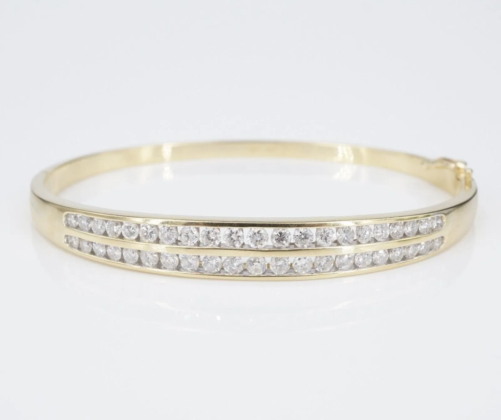 Elegant Natural Diamond Hinged Bangle Bracelet 14k Yellow Gold 6.5" BG871