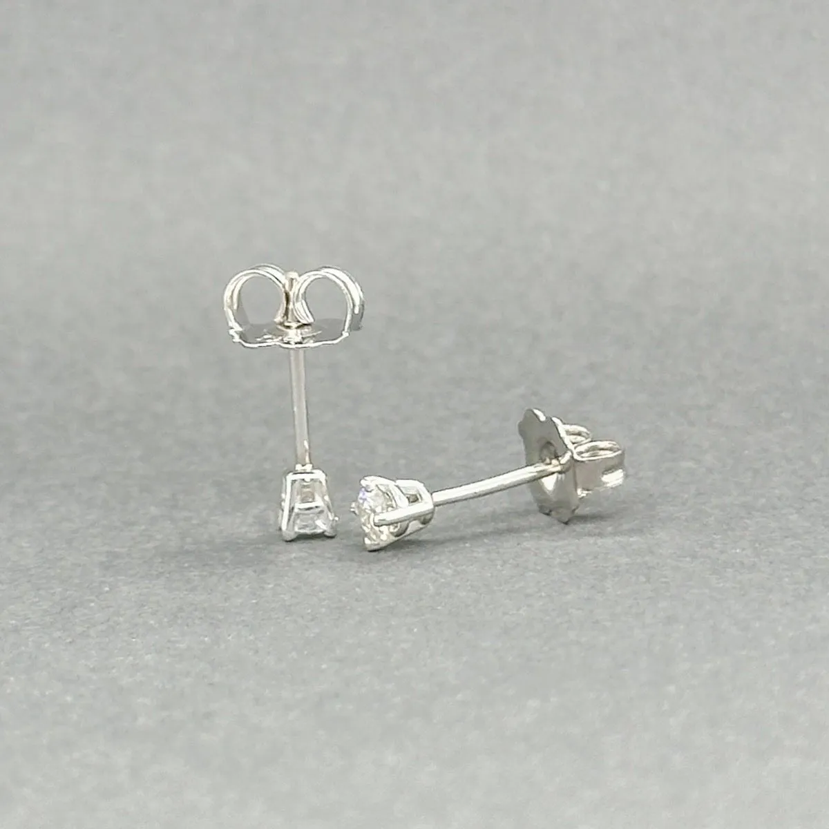 Estate 14K W Gold 0.16ctw G-I/VS2-SI2 Diamond Stud Earrings