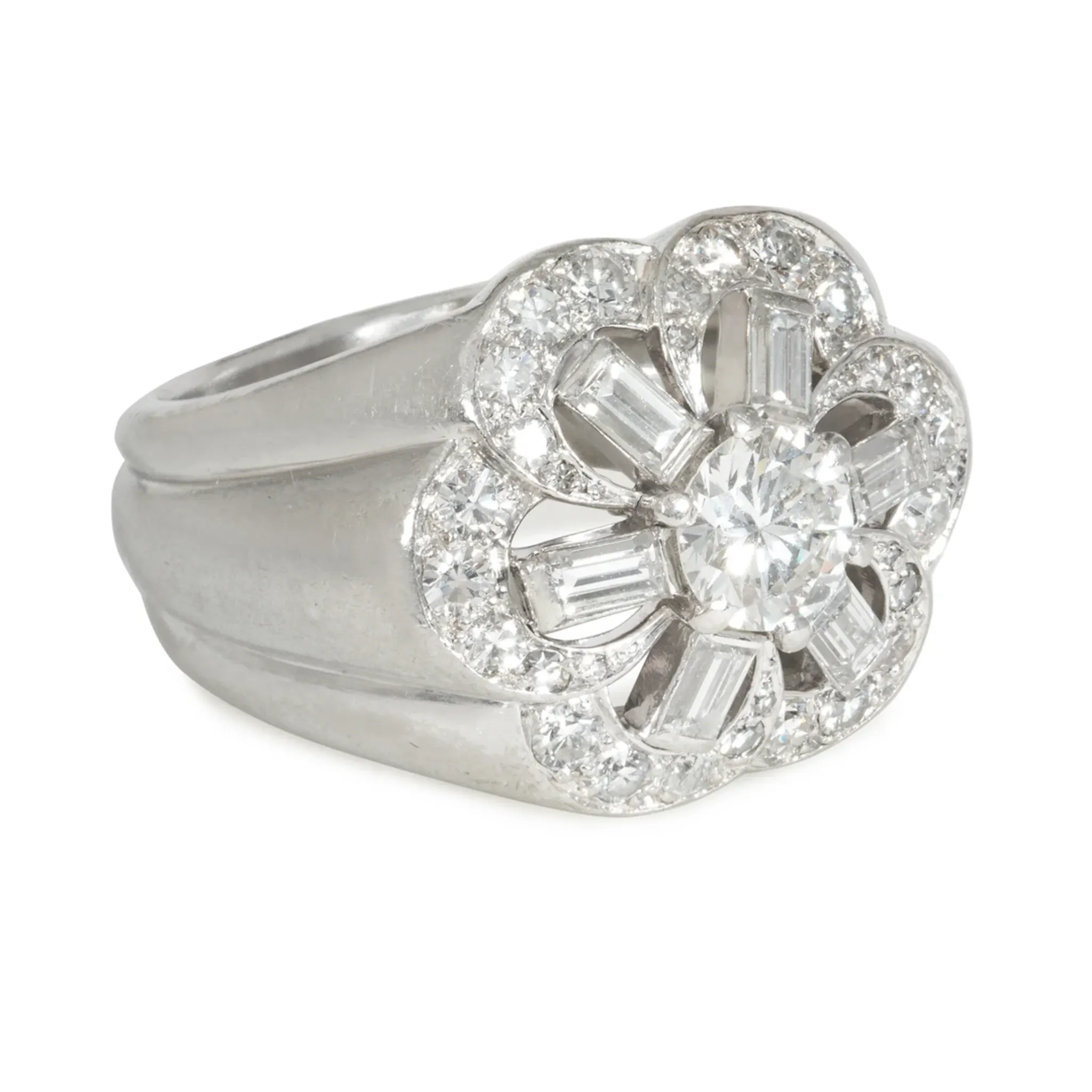 French 1940s Platinum Diamond Ring