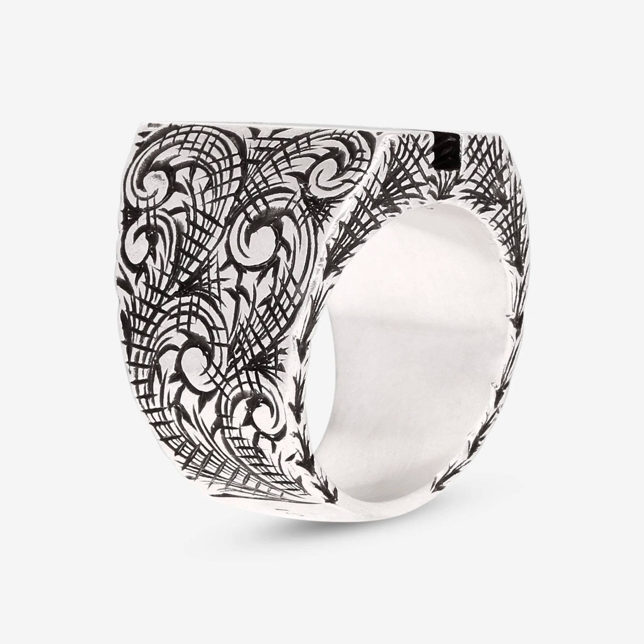 Gucci Sterling Silver Letter "W" Ring Sz. 8 YBC554266001
