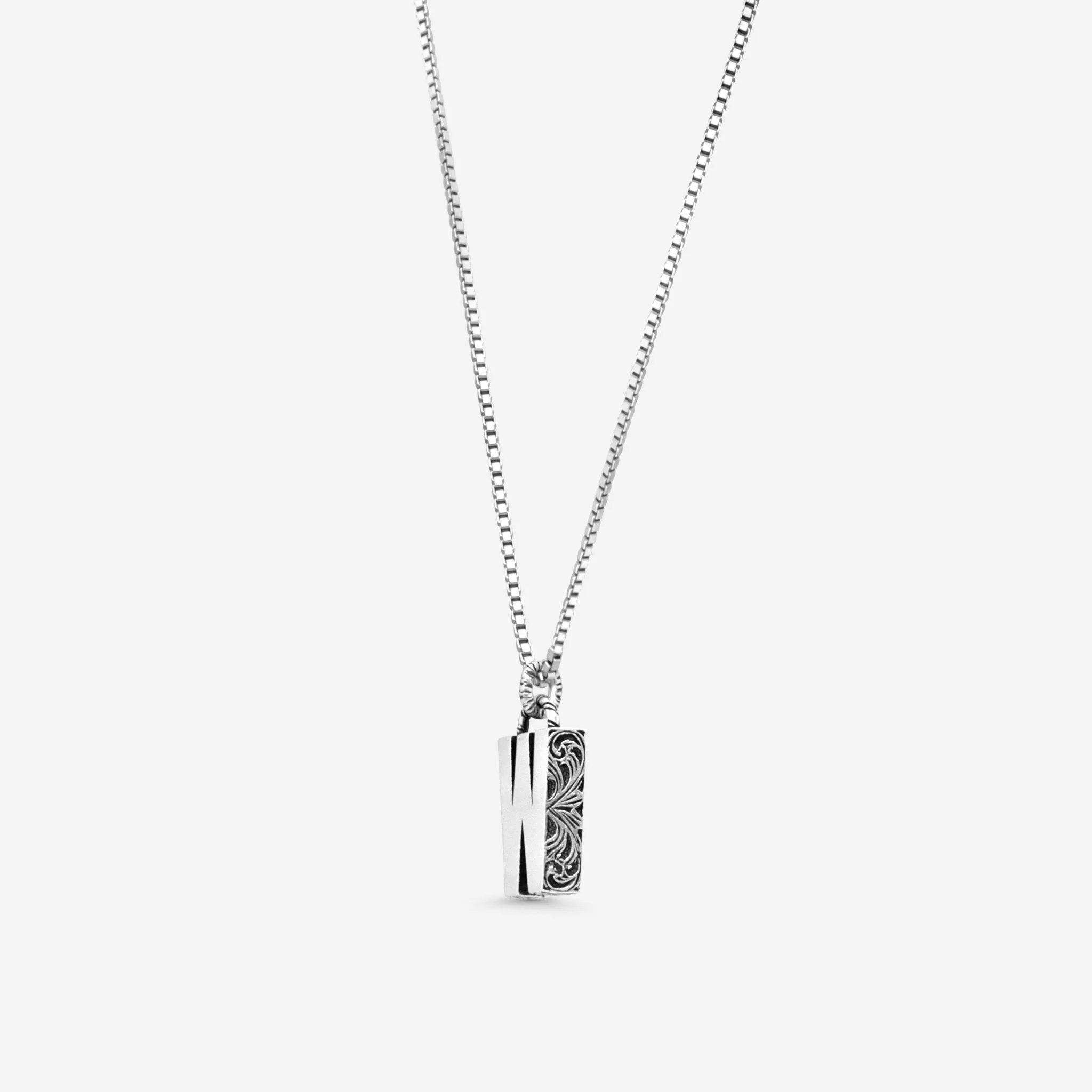Gucci Sterling Silver Pendant Letter "W" Necklace YBC55425700100M