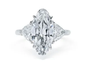 Marquise 'Moval' Diamond Ring in Platinum, 3.70 carat I/VS-1