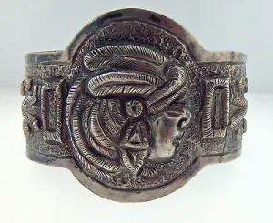 Vintage Mexico City J Vigueras Bracelet 1930s 925 Silver 2.5" Repousse BS139