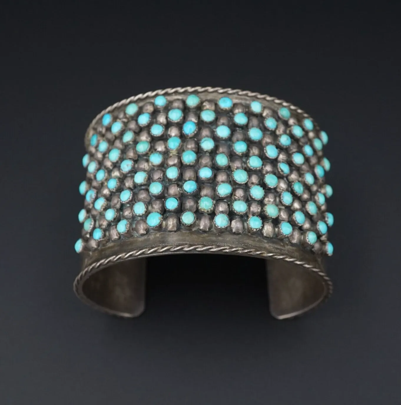 Zuni Petit Point Bracelet Turquoise Wide Cuff Sterling Silver Vintage BS2900